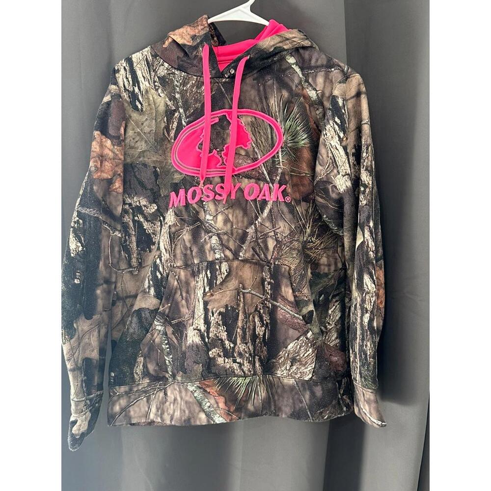 Mossy Oak Camouflage Hoodie with Pink Logo & Lining
